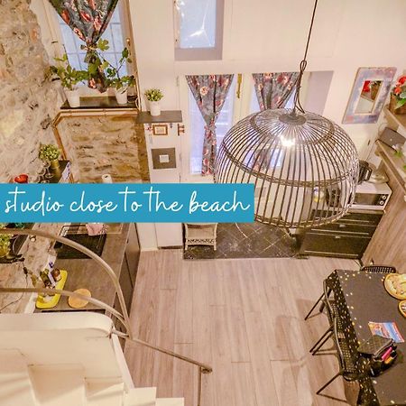 Petrella'S Point Studio With Ac Vernazza Eksteriør billede